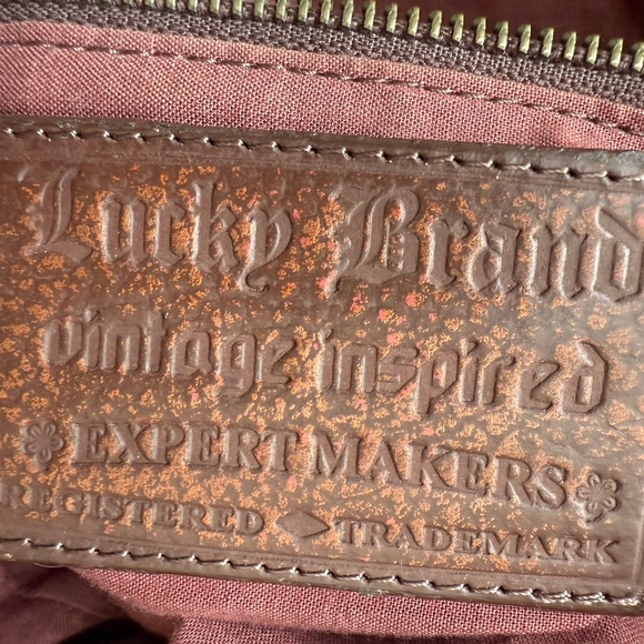 Lucky Brand Brown and Green Tote Bag with Classic Trim Crossbody Bag - Picture 6 of 13